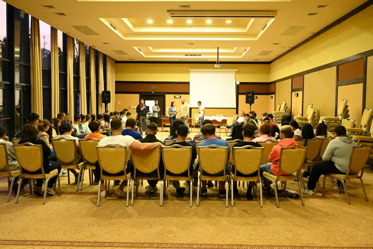  Tabăra  „Pregătiți Pentru Viață” organizată de Ministerul Familiei, Tineretului și Egalității de Șanse prin Casele de Cultură a Studenților3